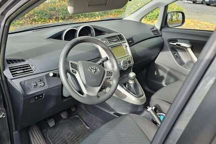 Toyota Verso 164.100 km 6.700 € Krefeld 47802