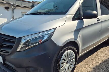Mercedes-Benz Vito 306.000 km 22.900 &euro; Düsseldorf 40591
