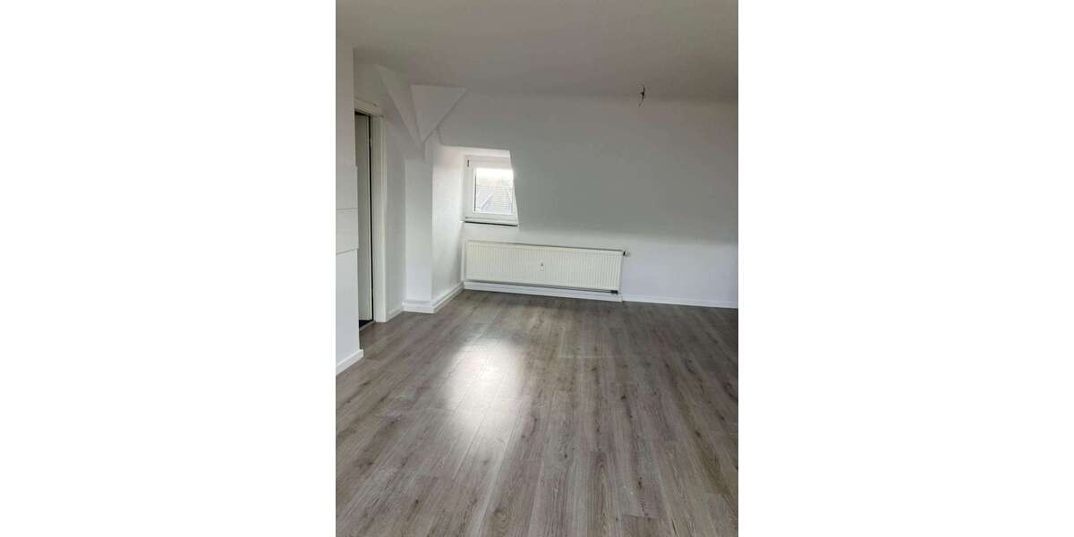 Etagenwohnung Mönchengladbach Nord - 3 Zimmer, 77 m&sup2;, 693&euro; | Angebot:25807682