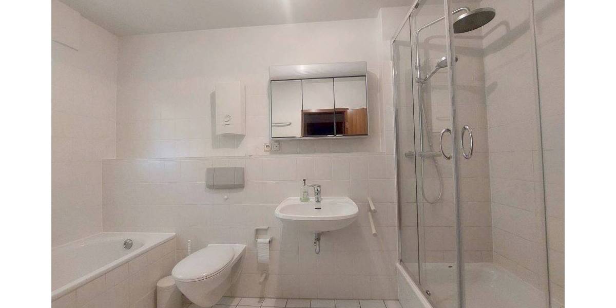 Schöne Eigentumswohnung am Schloßpark Elbroich 4 zimmer