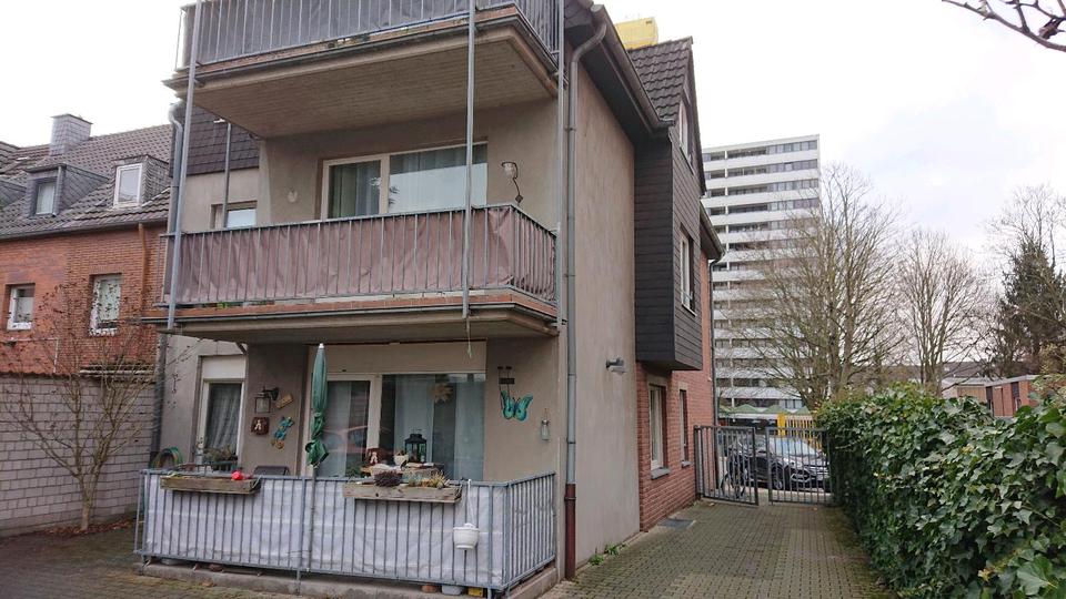 3 Zi Wohnung, Felbelstraße in Krefeld mit Garage u. Garten 3 zimmer