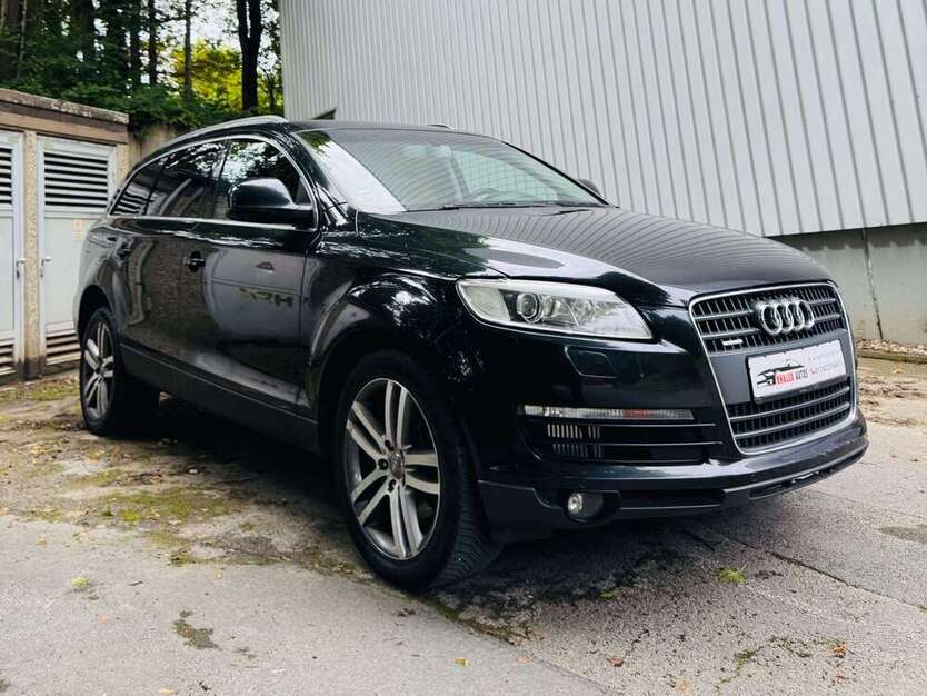 Q7