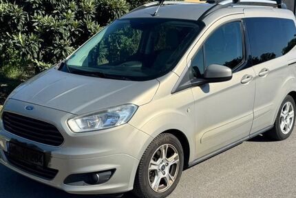 Ford Tourneo Courier 152.000 km 6.900 &euro; Grevenbroich 41515