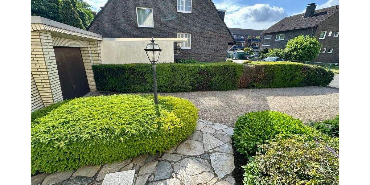 Ihr neues Zuhause in Duisburg-Rheinhausen! Einfamilienhaus sucht neue Eigentümer 7 zimmer