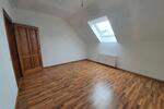 Dachgeschoßwohnung Duisburg Mittelmeiderich - 3 Zimmer, 95 m&sup2;, 700&euro; | Angebot:26462850