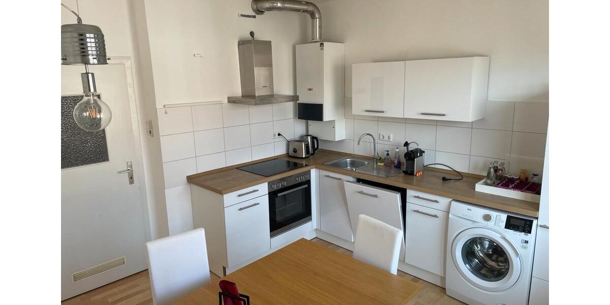 Wohnung in D-Derendorf mit 2 Balkonen (bitte keine Makler) 3 zimmer