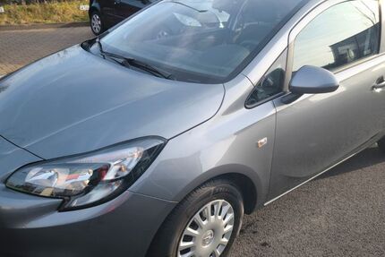 Opel Corsa 6.800 km 7.990 &euro; Düsseldorf 40627
