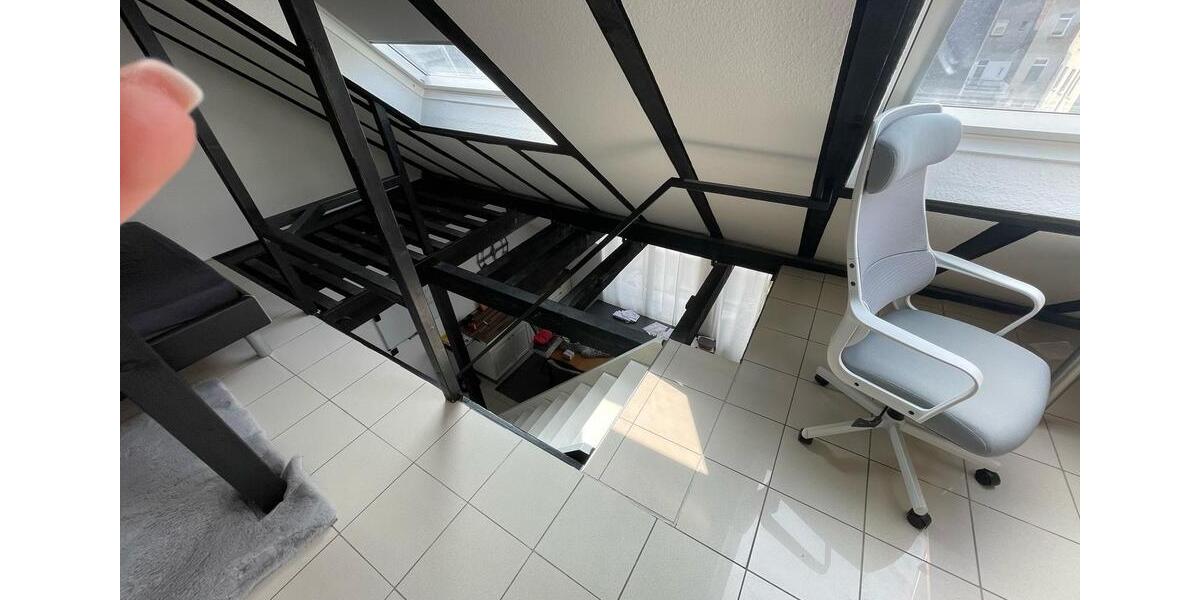 Dachgeschoßwohnung Tönisvorst - 2.5 Zimmer, 55 m&sup2;, 890&euro; | Angebot:25216075