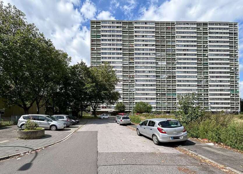 Wohnung zum Kaufen in Duisburg 17.500 € 68 m²