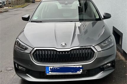 Skoda Fabia 2.200 km 22.000 &euro; Viersen 41748
