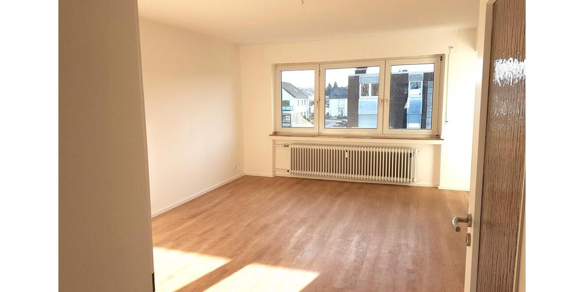 Gepflegte 3-Zi. ca.78qm Wohnung mit Balkon in Langenfeld 3 zimmer