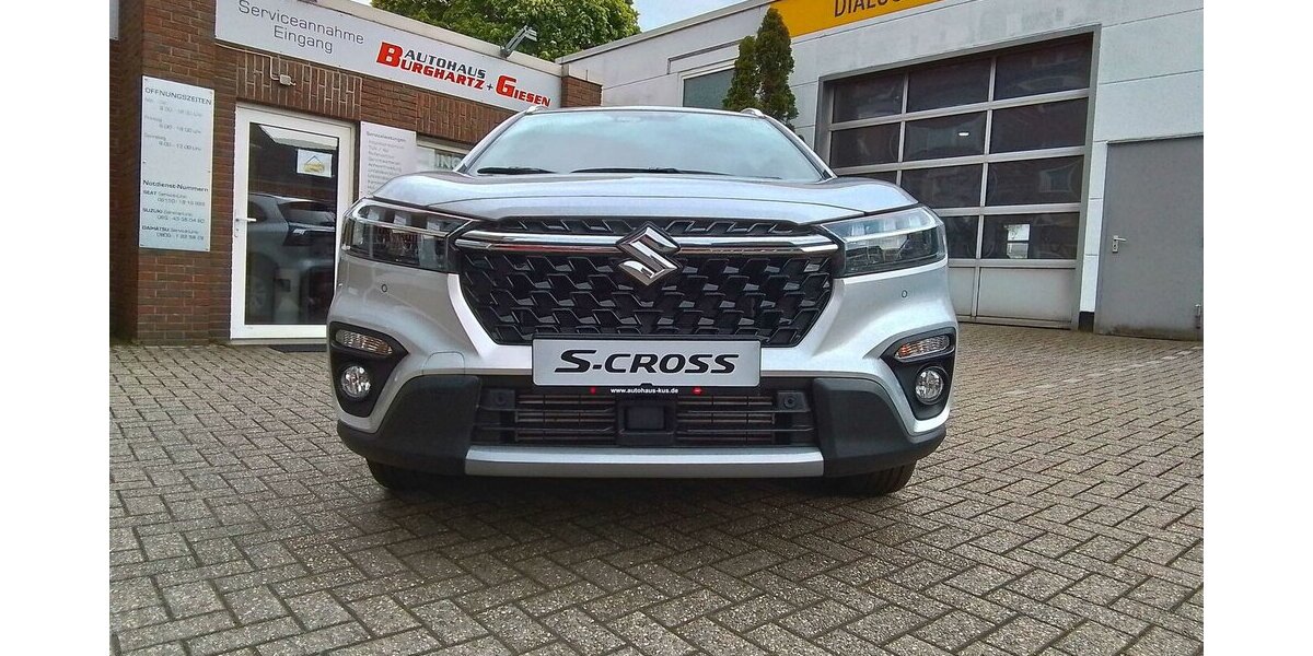 Suzuki S-Cross 1.4 Comfort+Allwetter+Kamera+Sitzheizung 18.595 km 20.990 &euro; Meerbusch 40667