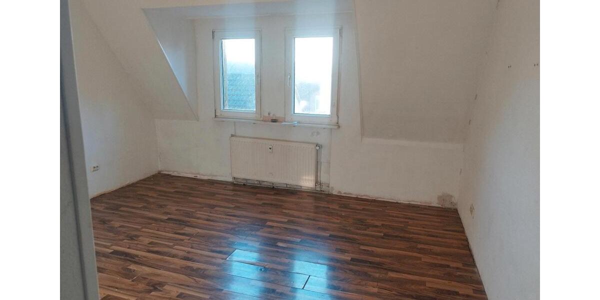 Dachgeschoßwohnung Duisburg Duisburg-Mitte - 2 Zimmer, 45 m&sup2;, 390&euro; | Angebot:25794756