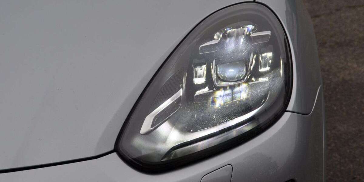 Porsche Cayenne 165.000 km 47.499 &euro; Neuss 41468