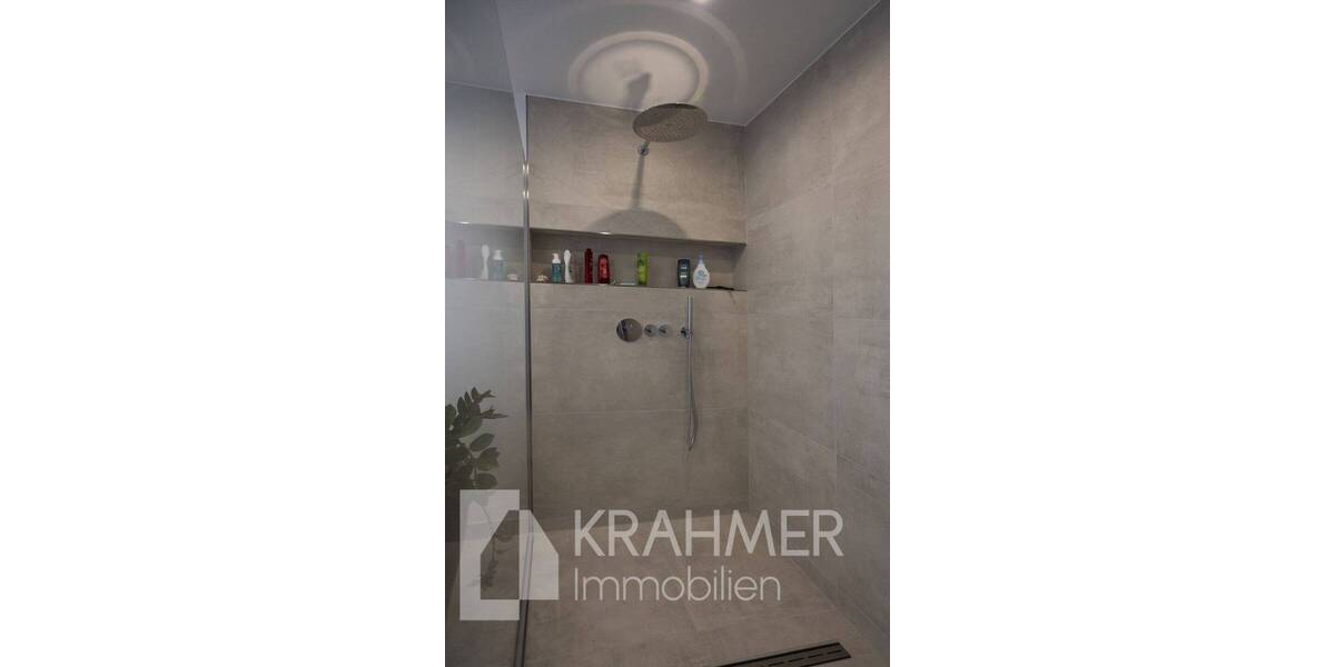 Meerbusch-Nierst: NeubauErstbezug Doppelhaushälfte mit Blick ins Grüne 5 zimmer