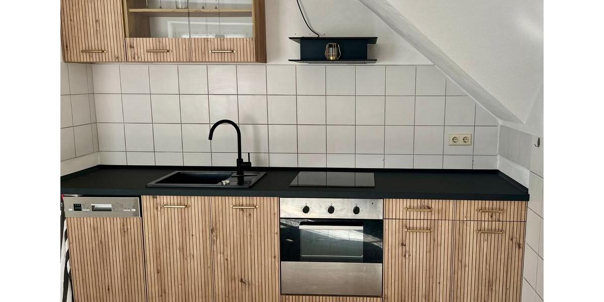 Dachgeschoßwohnung Krefeld - 3 Zimmer, 80 m&sup2;, 159.000&euro; | Angebot:25408308