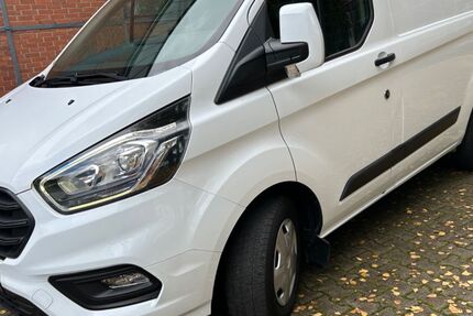 Ford Transit Custom 71.800 km 15.999 € köln 51069