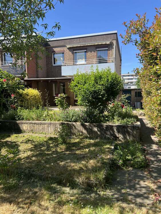 Haus zum Kaufen in Hilden 399.900 € 110 m²