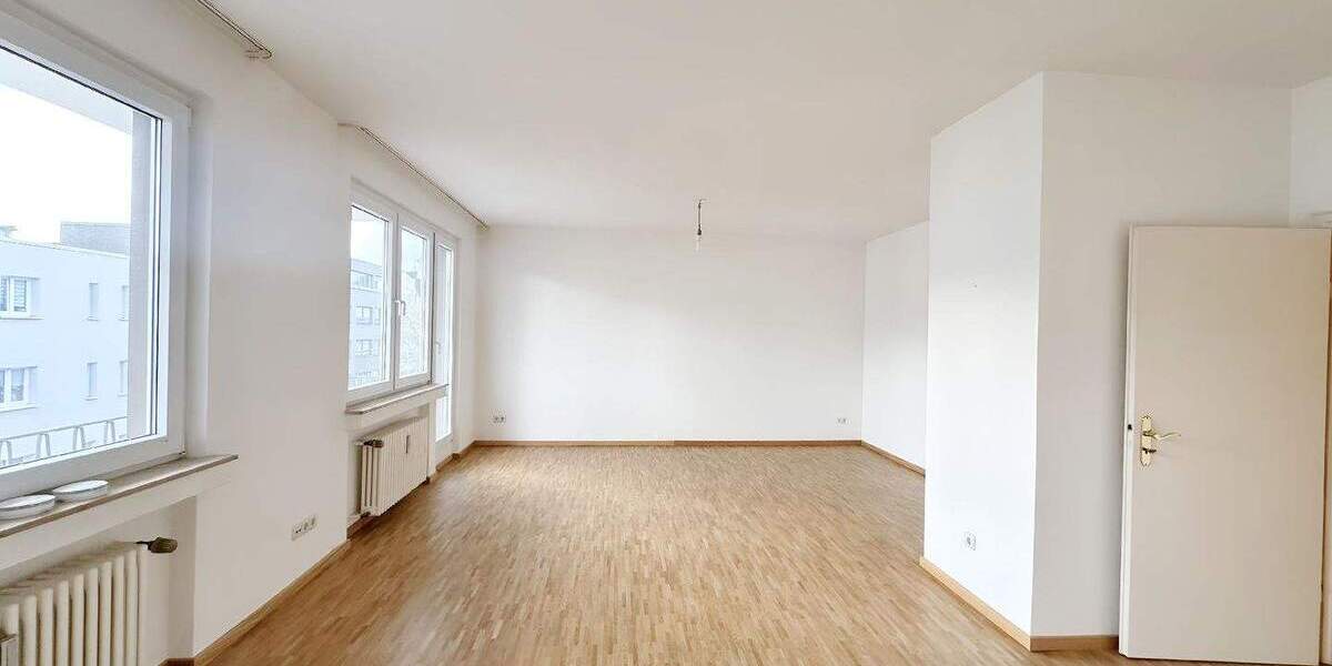 SANIERTE 2-ZIMMERWOHNUNG IN DER STADTMITTE ZU MIETEN! 2 zimmer