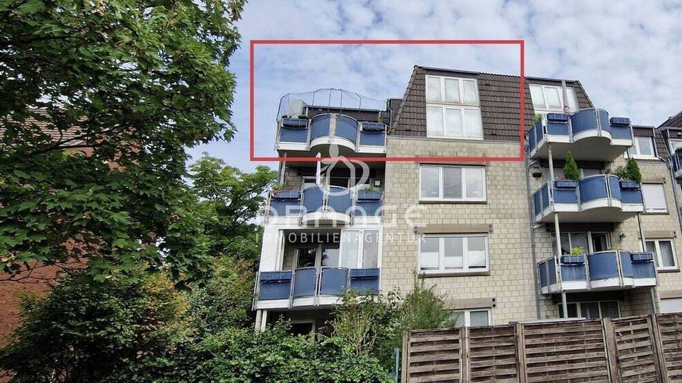 ***Gelegenheit - interessante 3-Zimmer-Wohnung mit Galerie und Balkon im Duisburger Süden***