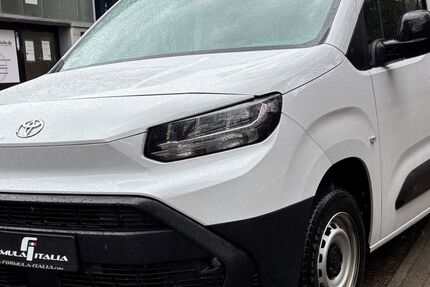 Toyota Proace City 24.000 km 17.290 &euro; Solingen 42697