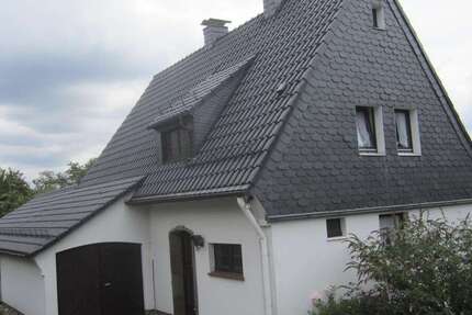 Haus zum Mieten in Solingen 1.150 € 123 m² 6 zimmer