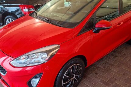 Ford Fiesta 71.520 km 9.850 &euro; Wülfrath 42489