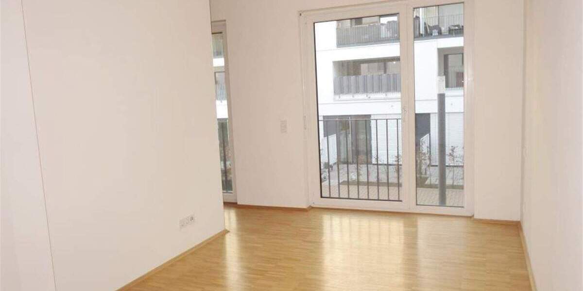 Etagenwohnung Mönchengladbach Stadtmitte - 2 Zimmer, 103 m&sup2;, 1.379&euro; | Angebot:25778925