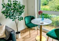 Möbliertes Business-Apartment – All-in-Angebot mit Tiefgarage