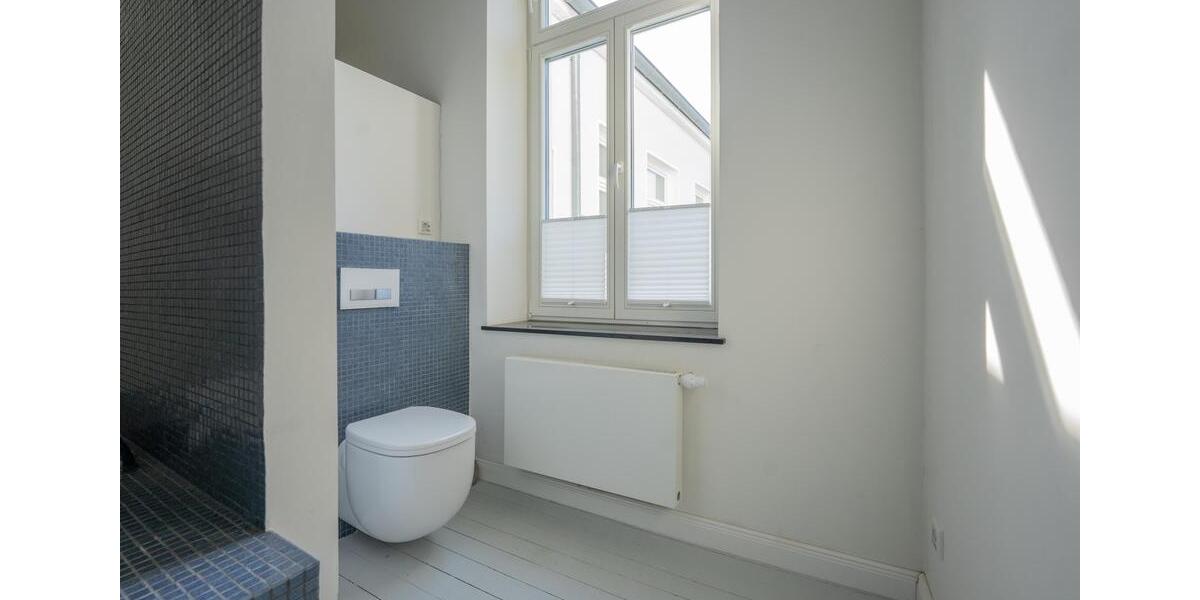 Altbauvilla zur MieteNachmieter - Zeitmietvertrag 30.06.27 5 zimmer