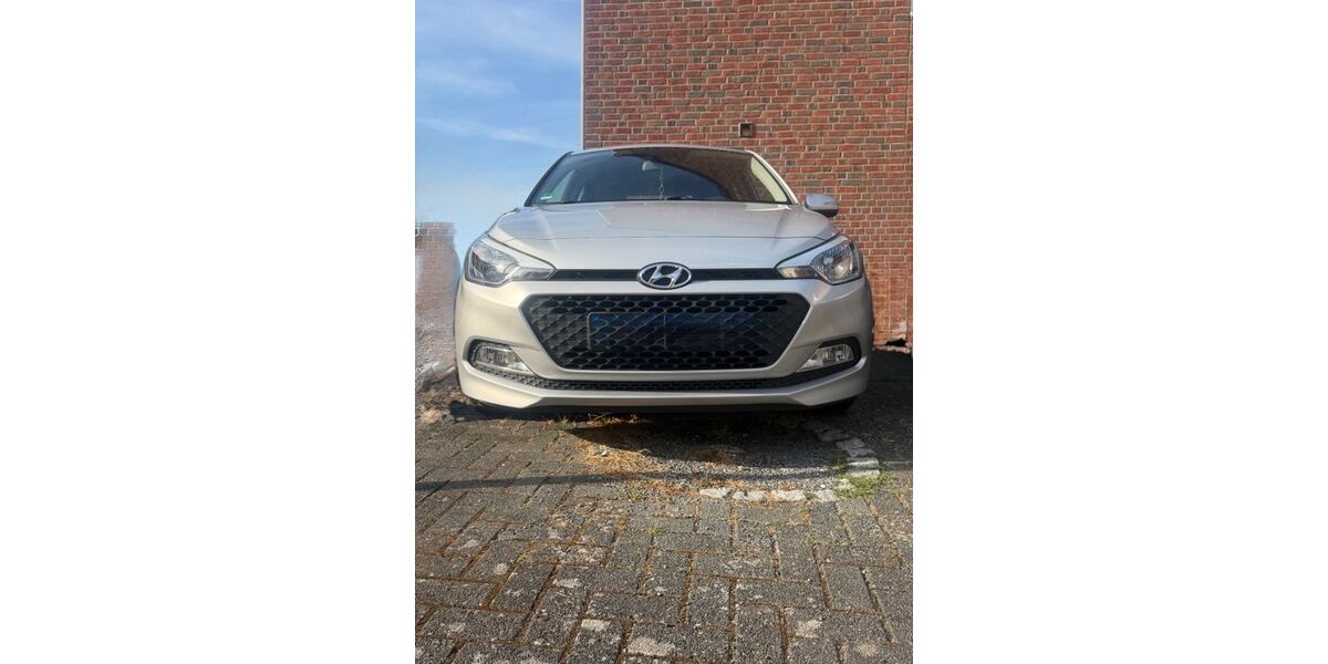Hyundai i20 50.748 km 11.500 &euro; Mönchengladbach 41063