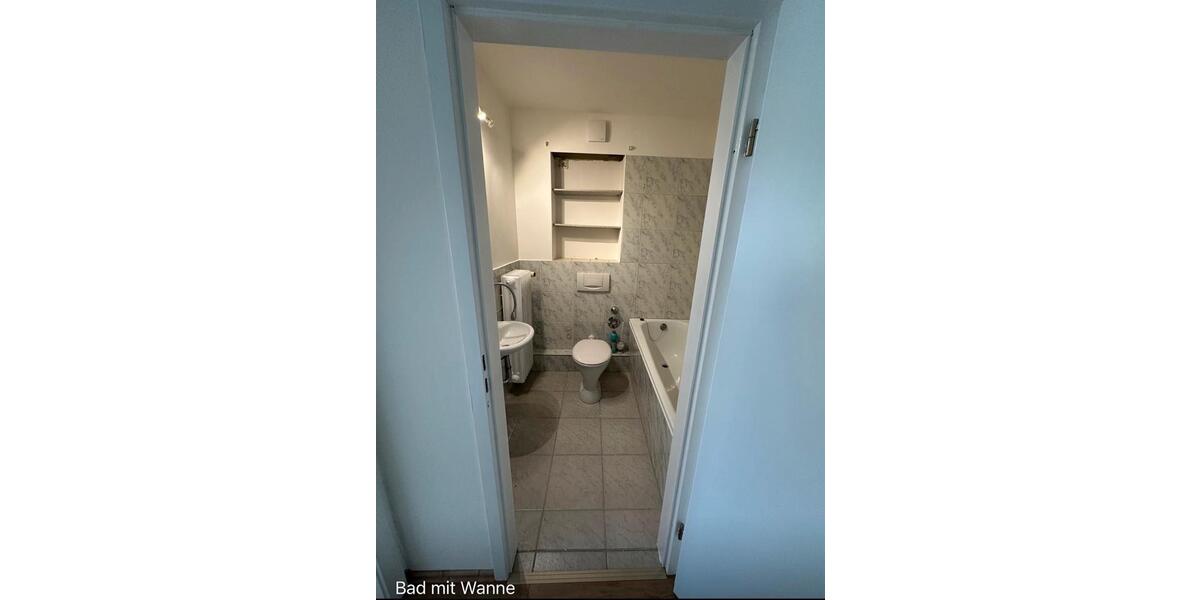 Etagenwohnung Wuppertal Lichtenplatz - 3 Zimmer, 82 m&sup2;, 1.150&euro; | Angebot:26468268