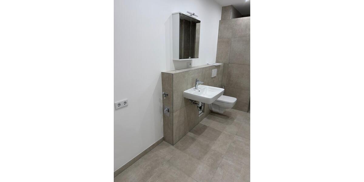 Etagenwohnung Mönchengladbach Süd - 5 Zimmer, 107 m&sup2;, 1.690&euro; | Angebot:26101898