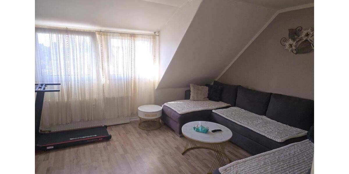 Dachgeschoßwohnung Dormagen - 3 Zimmer, 70 m&sup2;, 1.000&euro; | Angebot:25047252