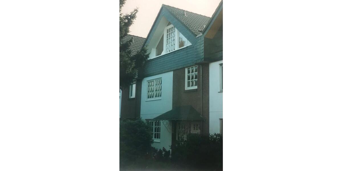 Reihenhaus Leverkusen Alkenrath - 5 Zimmer, 134 m&sup2;, 1.780&euro; | Angebot:25302183