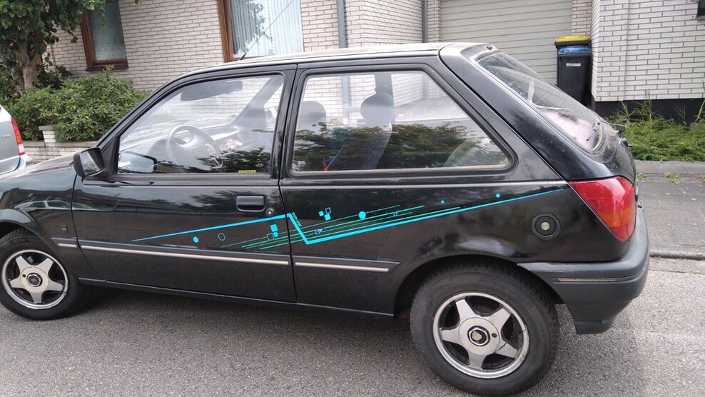 Ford Fiesta 200.000 km 2.100 € Bergheim 50126