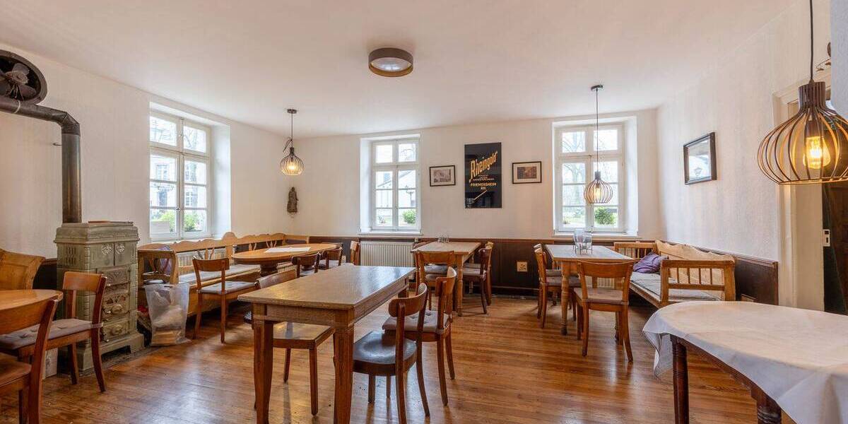 Denkmalgeschütztes Anwesen in idyllischer Lage von Duisburg-Friemersheim 8 zimmer