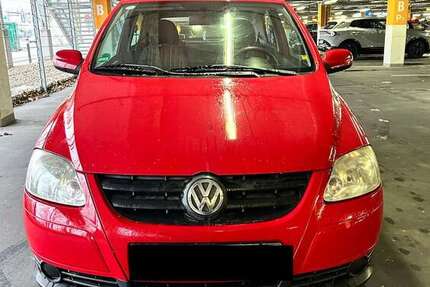 VW Fox 144.000 km 1.999 &euro; Düsseldorf 40549