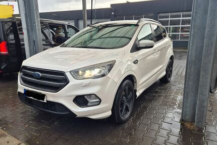 Ford Kuga 89.600 km 15.800 &euro; Willich 47877