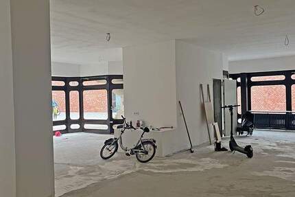 Haus Düsseldorf Garath - 5 Zimmer, 250 m&sup2;, 499.000&euro; | Angebot:24558020