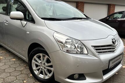 Toyota Verso 263.000 km 4.650 &euro; Mönchengladbach 41061