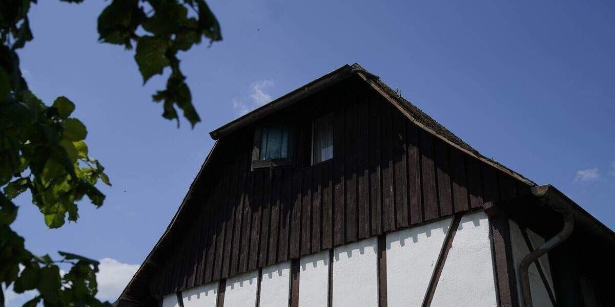 Mehrfamilienhaus, Wohnhaus Düsseldorf Urdenbach - 4 Zimmer, 121 m&sup2;, 739.000&euro; | Angebot:25742631