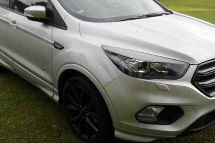 Ford Kuga 109.000 km 14.100 &euro; Grevenbroich 41515