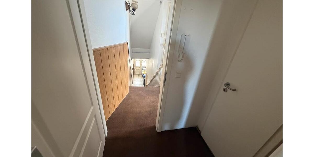 Mehrfamilienhaus, Wohnhaus Mönchengladbach Nord - 9 Zimmer, 210 m&sup2;, 460.000&euro; | Angebot:27133977