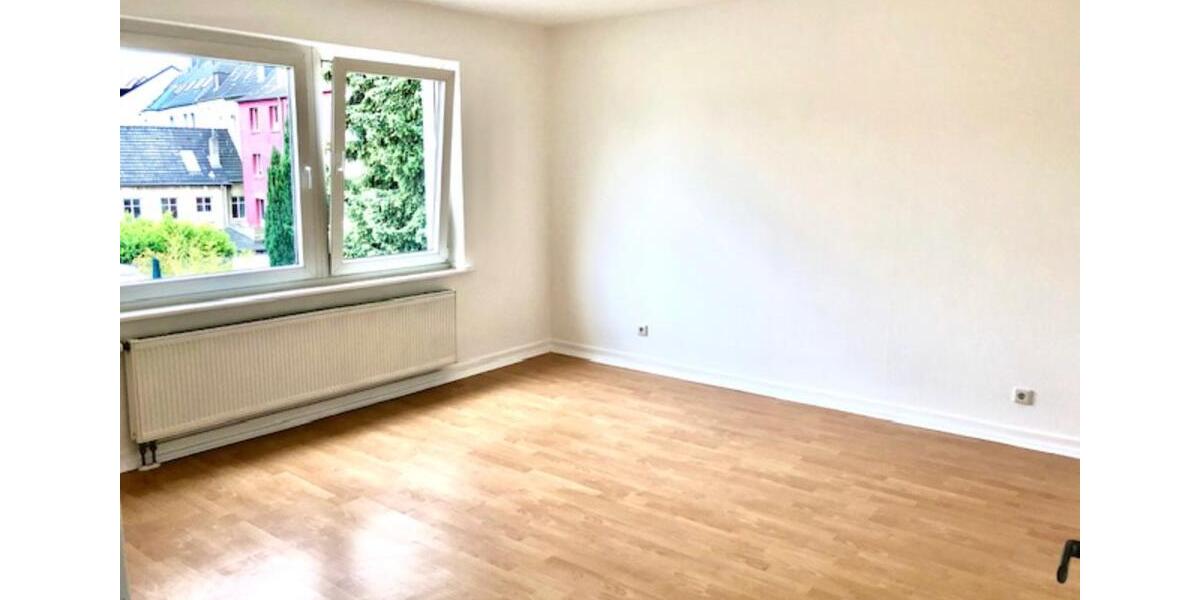 3-Zimmer Wohnung mit Balkon ab 01.02.2026 - renovierte Übergabe 3 zimmer