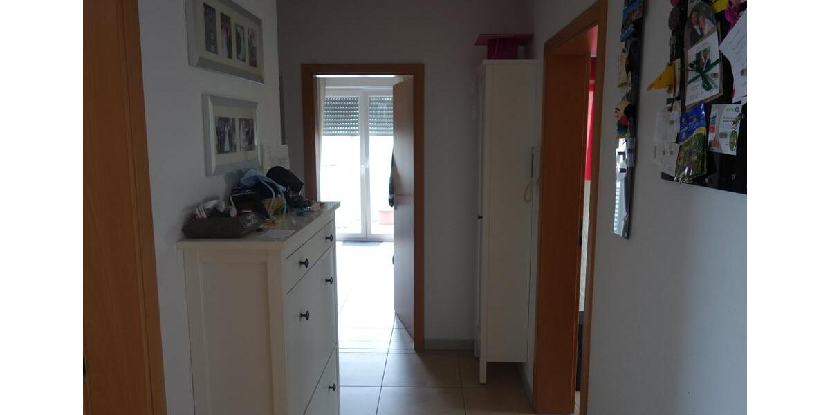 Etagenwohnung Dormagen Broich - 2.5 Zimmer, 86 m&sup2;, 1.150&euro; | Angebot:24775261