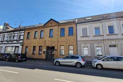 Haus Oberhausen - 1 Zimmer, 385 m&sup2;, 389.000&euro; | Angebot:26927510