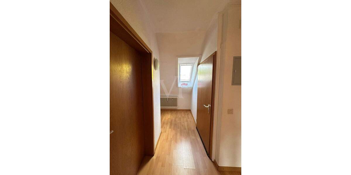 Flexibel nutzbares Drei-Familien- oder Einfamilienhaus in beliebter Wohnlage mit Garage & Stellplatz 6 zimmer