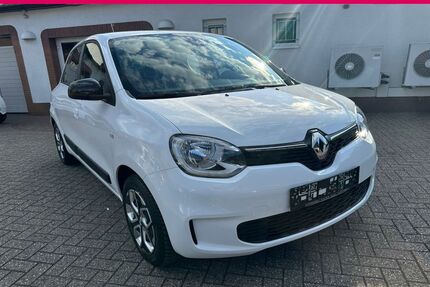 Renault Twingo 7.407 km 11.990 € Hilden bei Düsseldorf 40721