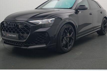 Audi RSQ8 2.002 km 160.980 € Leverkusen 51373